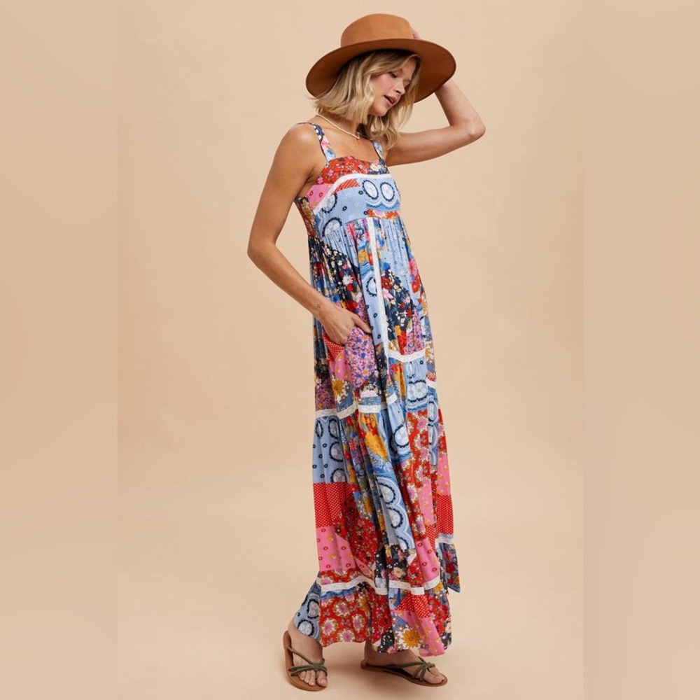 PATCHWORK TILED PRINT MAXI DRESS - Picture 4 of 7